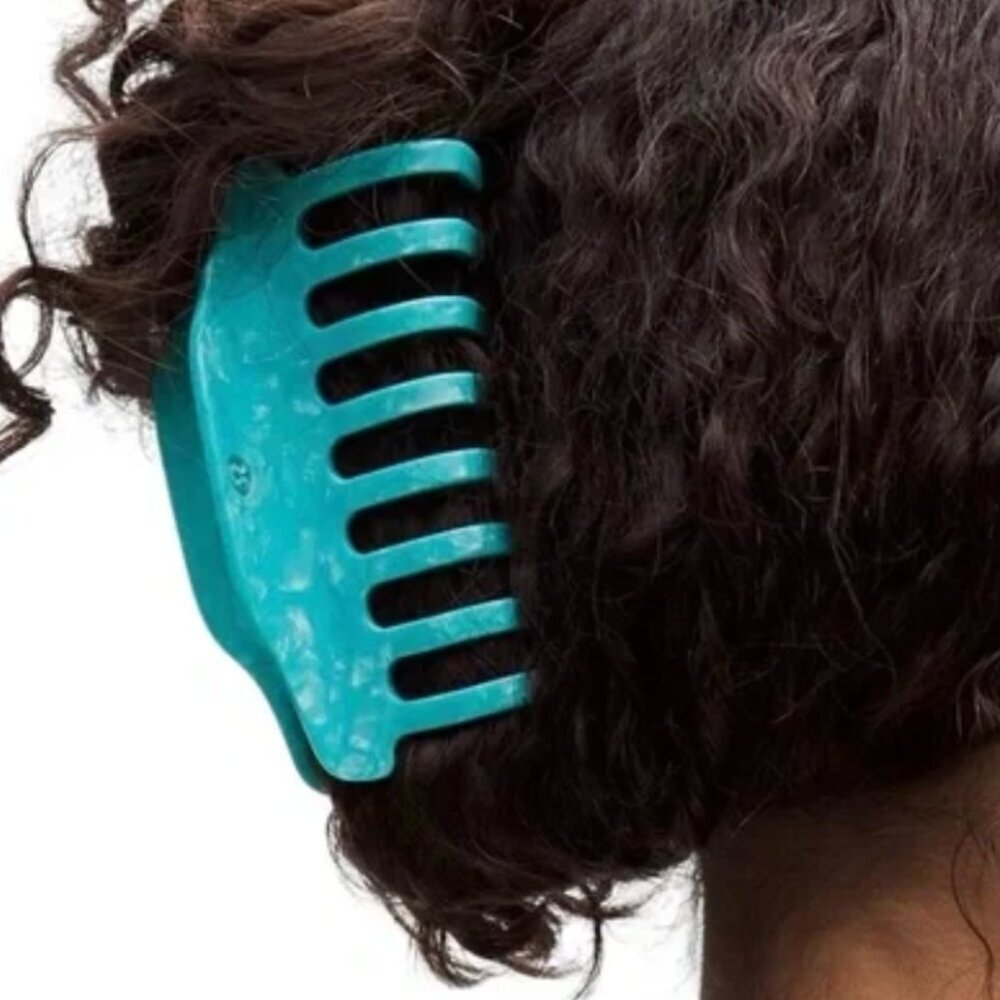 Lululemon Jumbo Claw Clip